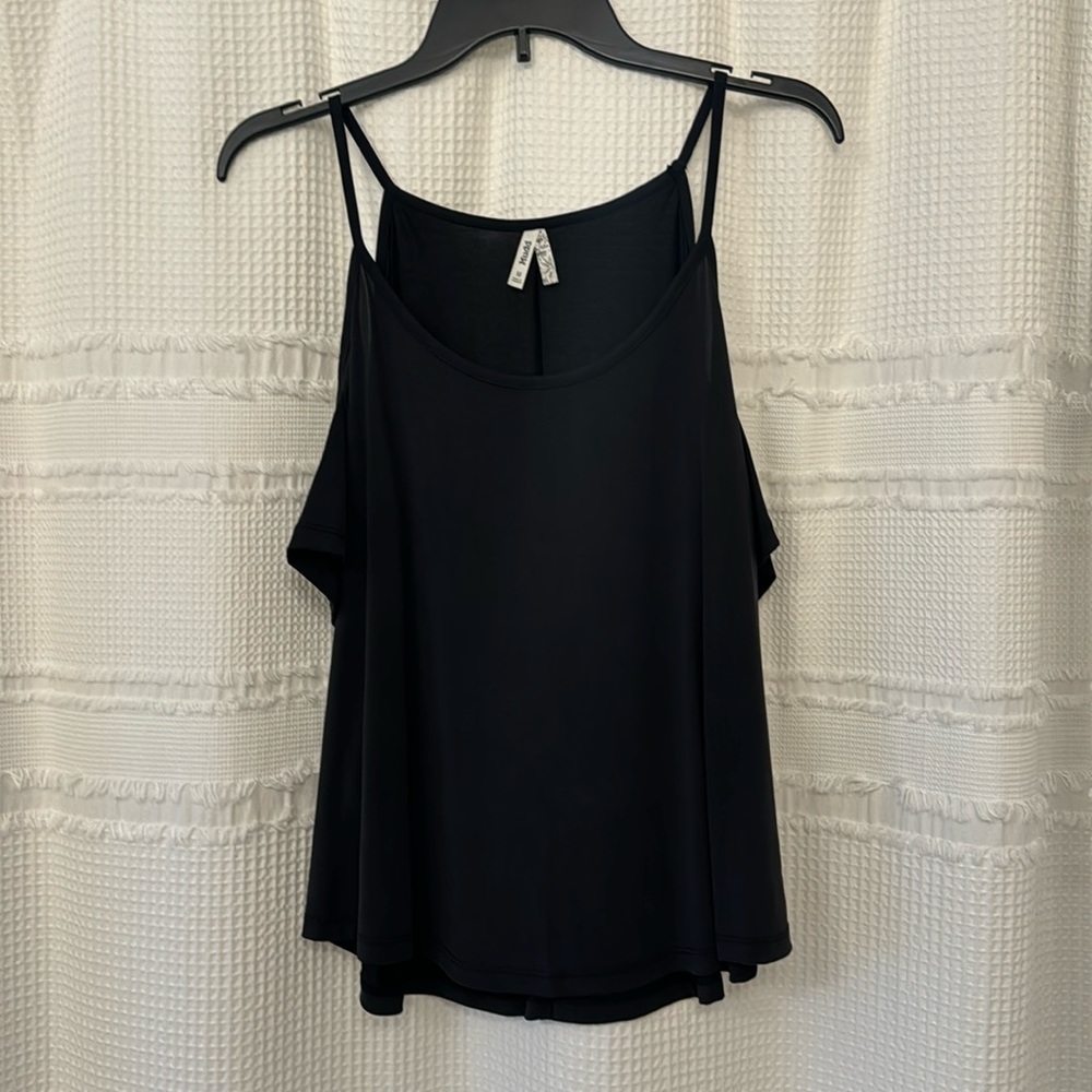 Black tank top with open shoulders